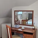 Letnia Jacuzzi & Sauna Bed & Breakfast