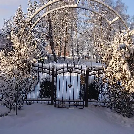 Nocleg ze śniadaniem Letnia Jacuzzi & Sauna Darłowo