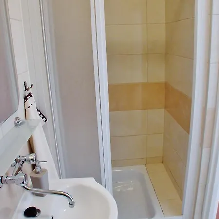 Oda ve Kahvaltı Letnia Jacuzzi & Sauna Darłowo