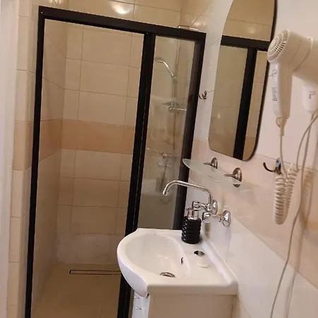 Bed & Breakfast Letnia Jacuzzi & Sauna