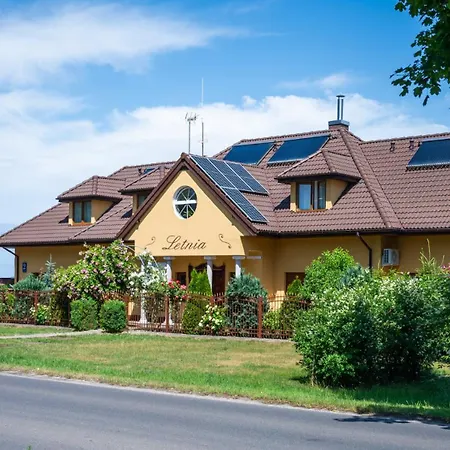 Bed & Breakfast Letnia Jacuzzi & Sauna