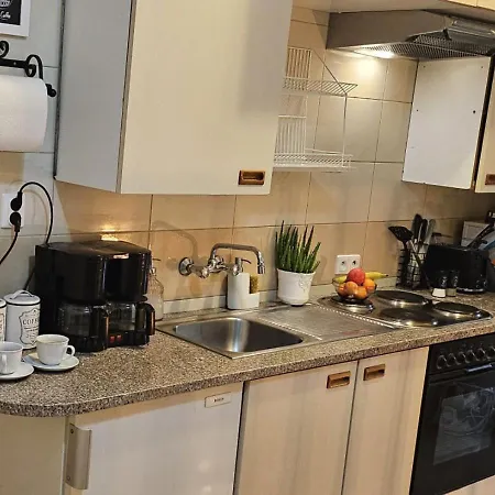 Nocleg ze śniadaniem Letnia Jacuzzi & Sauna 3*