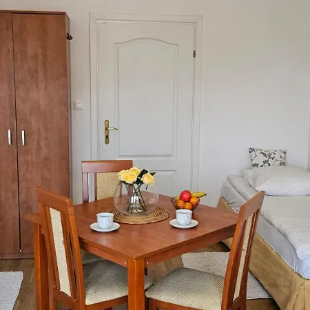 Letnia Jacuzzi & Sauna Bed & Breakfast Darłowo