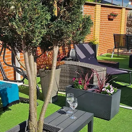 Bed & Breakfast Letnia Jacuzzi & Sauna Darłowo