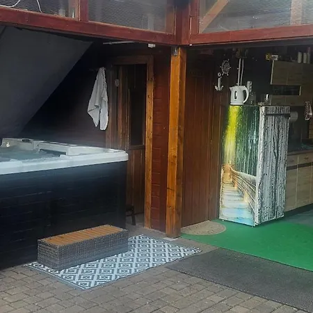Letnia Jacuzzi & Sauna