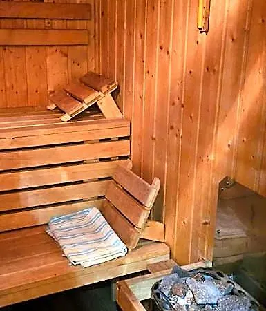Letnia Jacuzzi & Sauna