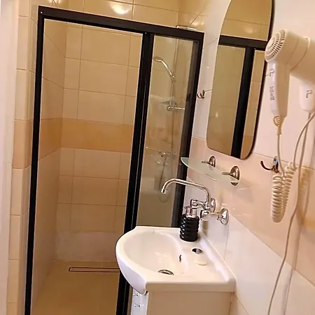 Bed & Breakfast Letnia Jacuzzi & Sauna Darłowo