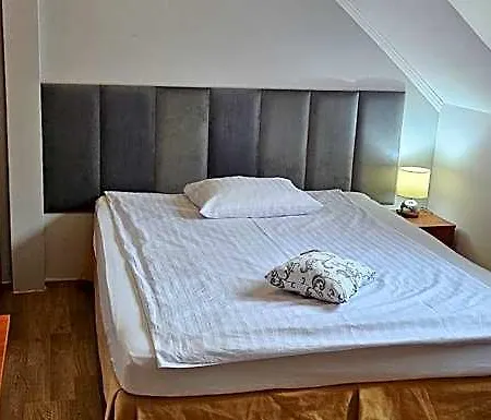 Bed & Breakfast Letnia Jacuzzi & Sauna Darłowo