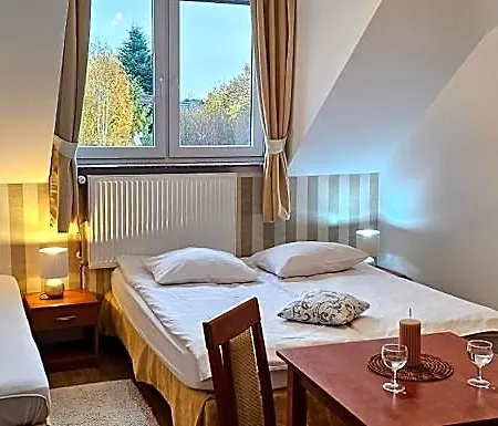 Bed & Breakfast Letnia Jacuzzi & Sauna 3*