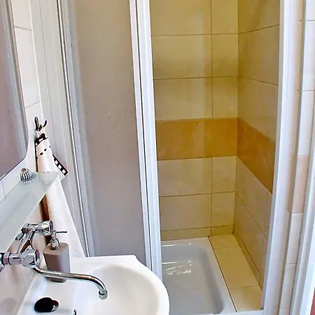 Oda ve Kahvaltı Letnia Jacuzzi & Sauna Darłowo