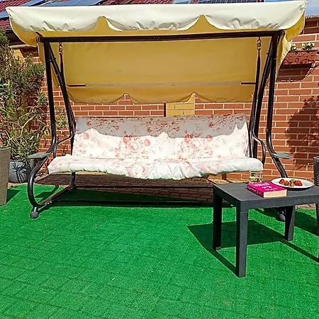 Letnia Jacuzzi & Sauna Darłowo