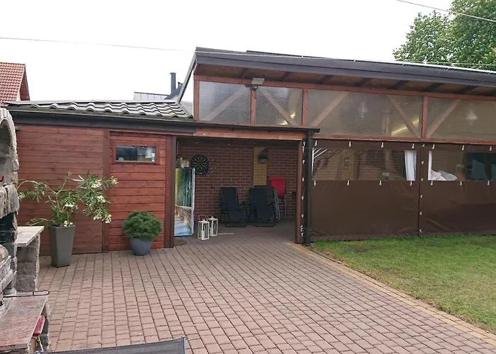 לינה וארוחת בוקר Letnia Jacuzzi & Sauna דארלובו