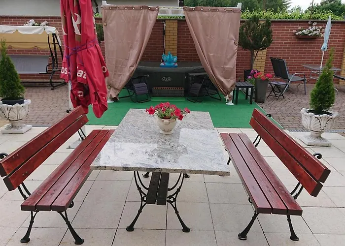 Letnia Jacuzzi & Sauna