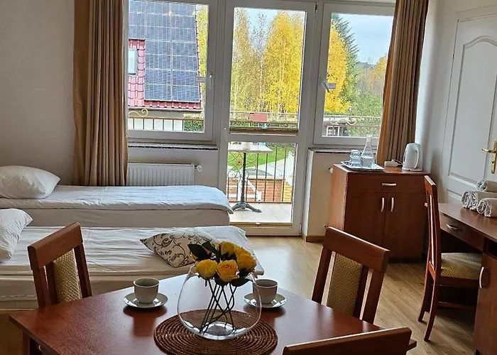 Letnia Jacuzzi & Sauna ベッド・アンド・ブレックファスト