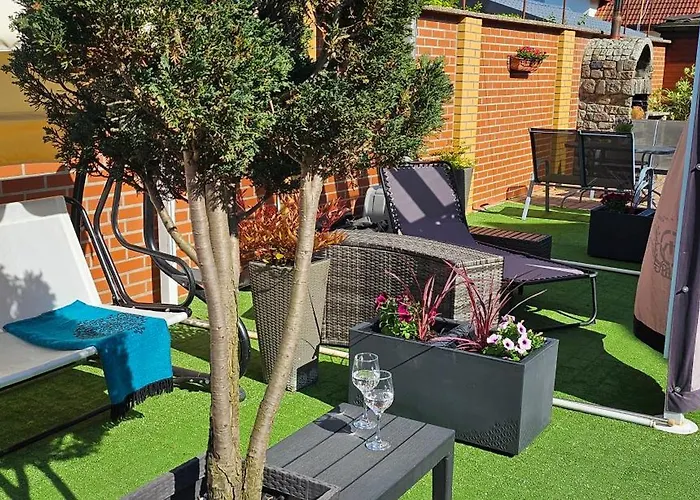 לינה וארוחת בוקר Letnia Jacuzzi & Sauna דארלובו